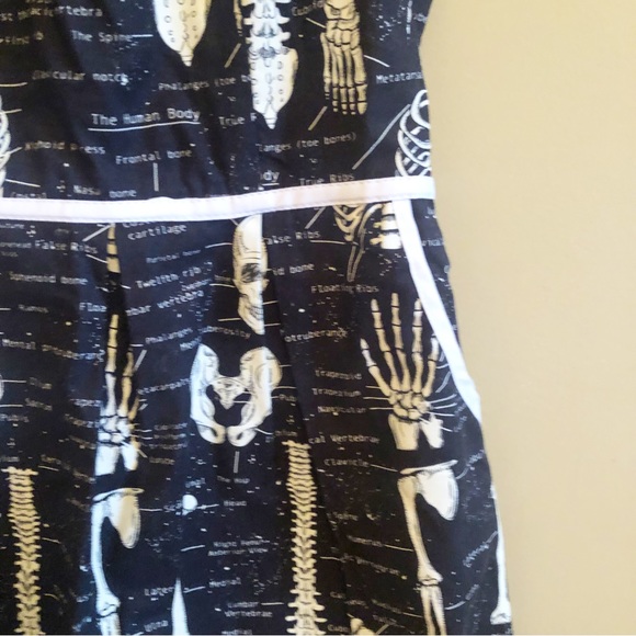 NWT Folter Glow in the Dark Skeleton Dress - Picture 2 of 12